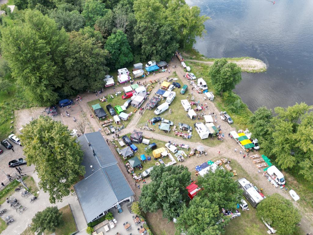Trödelmarkt Aken Stadtfest