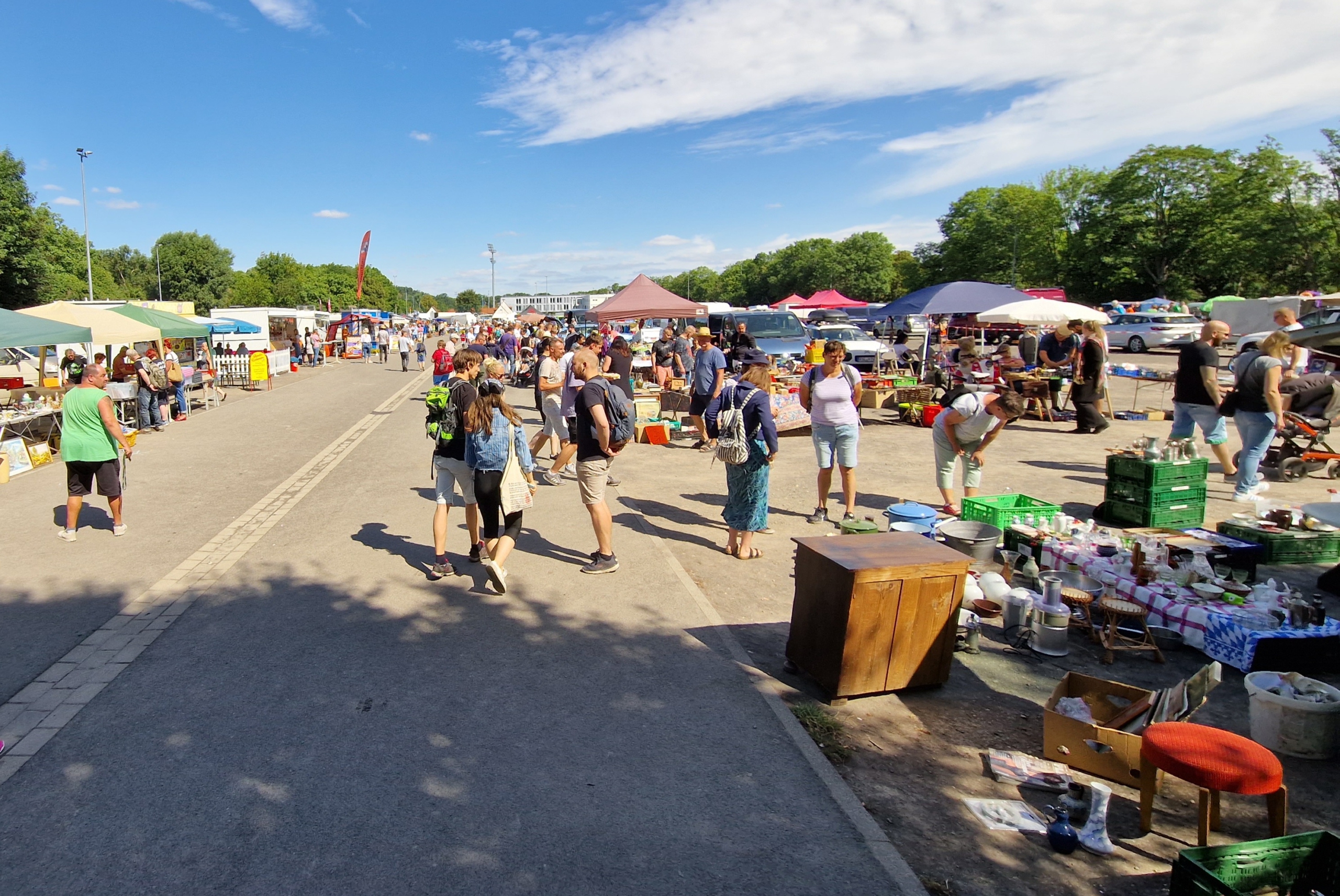 Trödelmarkt Leipzig Kleinmesseplatz